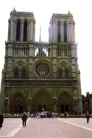 【福岡市天神】東横INN福岡天神の魅力と施設情報完全ガイド