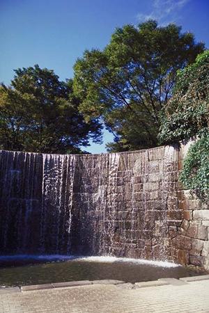 東横イン大阪伊丹空港：便利なロケーションと快適な宿泊体験を提供するビジネスホテル